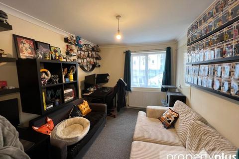 96 Bryntirion, Ynysboeth, Mountain Ash, CF45 4EX