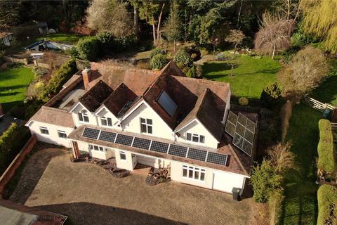 24 Bath Road, Calcot, Reading, RG31 7QJ