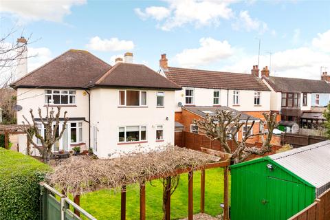 4 bedroom detached house for sale, Wolverton Road, Newport Pagnell, Buckinghamshire, MK16