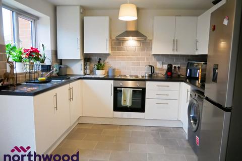 3 bedroom semi-detached house for sale - Hawthorn View, Penycae, LL14