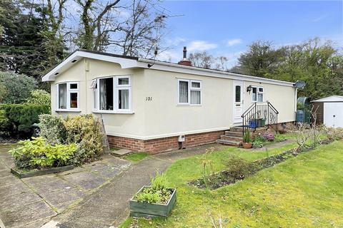 2 bedroom park home for sale, Ferndown Dorset BH22 9DQ