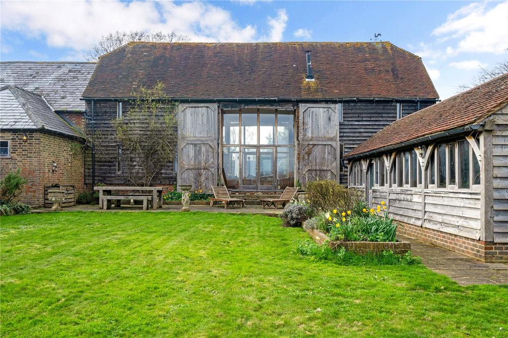 Mills Road, Lewes, East Sussex, BN8 5 bed detached