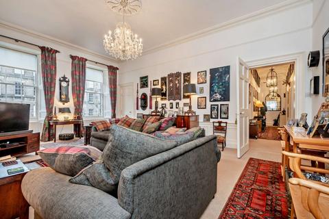 3 bedroom flat for sale, Howe Street, Edinburgh, Midlothian