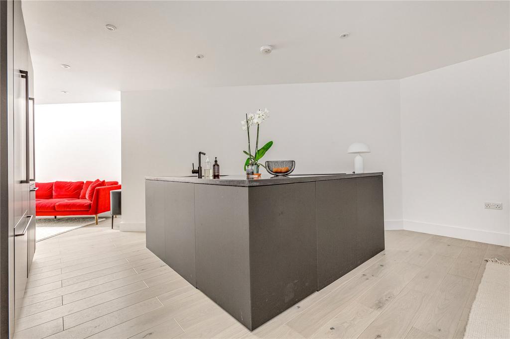House in London - View 4