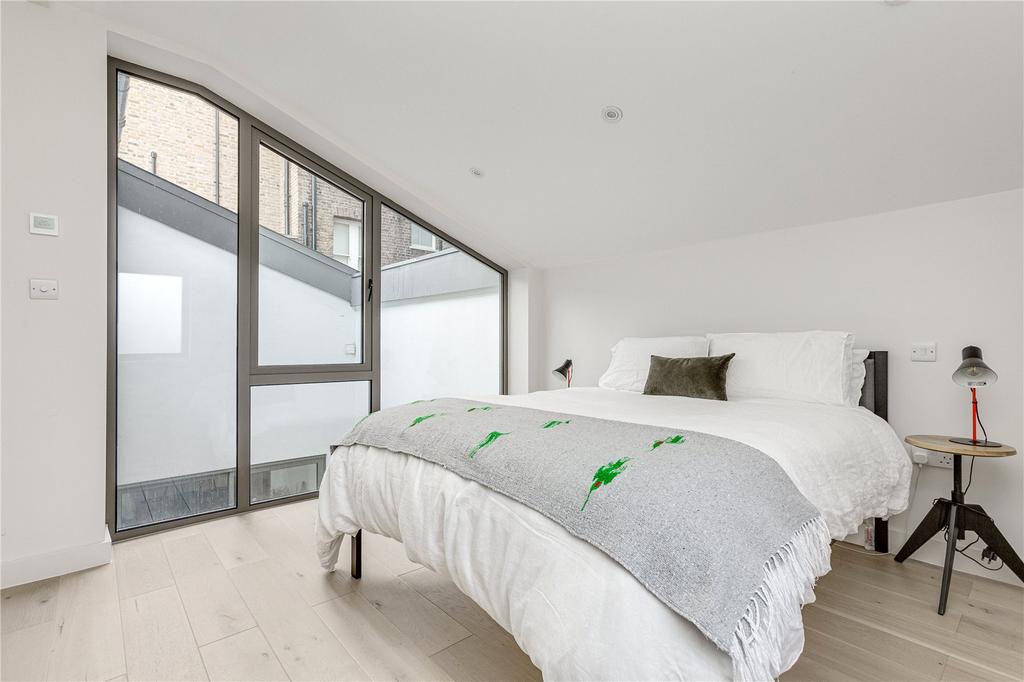 House in London - More