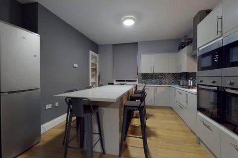 10 bedroom house share to rent - Sutherland Road