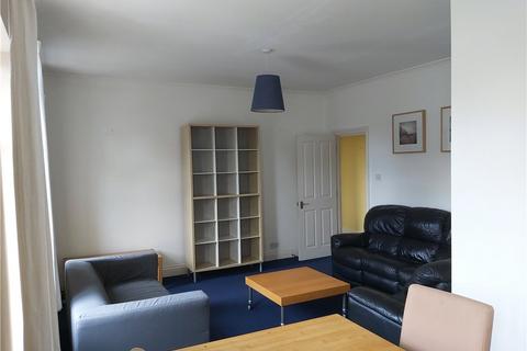 2 bedroom flat to rent, Tattenham Way, Epsom Downs KT20
