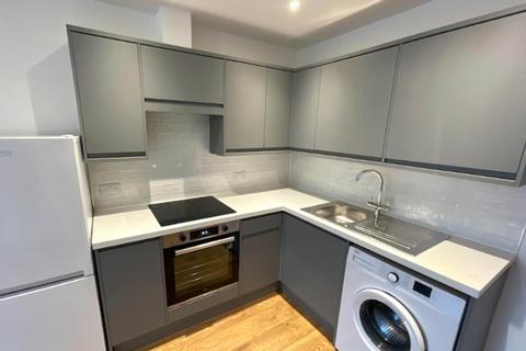 1 bedroom flat to rent, Burrell Road, Haywards Heath,