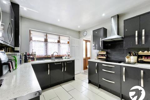 6 bedroom detached house for sale, Queenborough Road, Minster on Sea, Sheerness, Kent, ME12