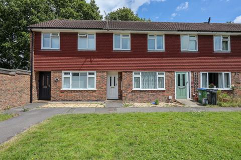 3 bedroom terraced house for sale, Charlwood Gardens, Burgess Hill, RH15