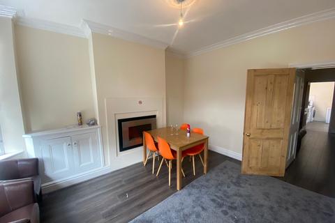 2 bedroom terraced house for sale - Leicester LE3