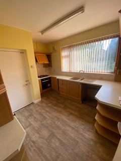 3 bedroom semi-detached house to rent, Leicester LE5
