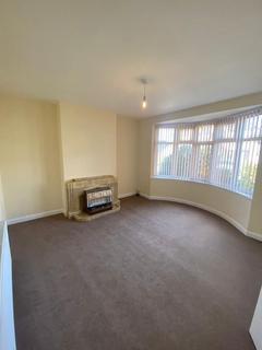 3 bedroom semi-detached house to rent, Leicester LE5