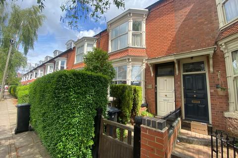 Studio to rent, Leicester LE2