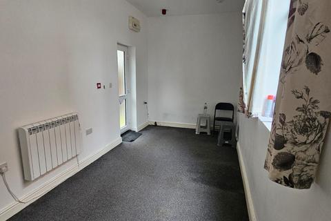 Studio to rent - Leicester LE5