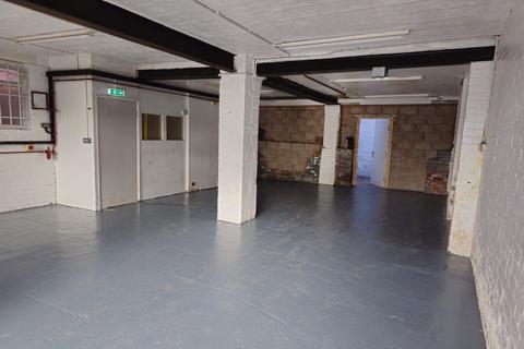 Warehouse to rent - Thurmaston, Leicester LE4