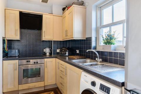 undefined, Aylesbury,  Buckinghamshire,  HP19