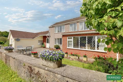 5 bedroom detached house for sale, and SEPARATE 2 BED ANNEX, Hillersland, Coleford, Gloucestershire. GL16 7NY