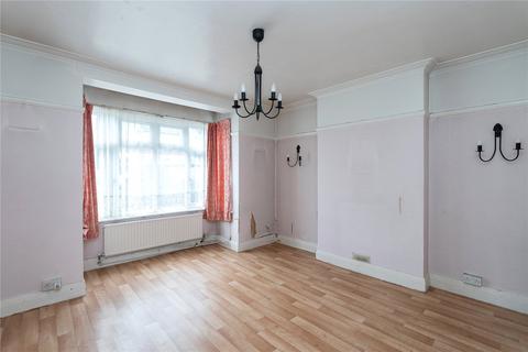 180 Queens Road, London, SW19 8LY