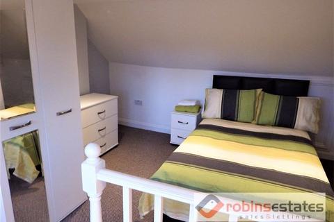 6 bedroom semi-detached house to rent, Claude Street, Nottingham, NG7 2LB