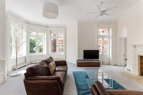 3 bedroom apartment to rent, Hyde Park Gate, South Kensington, London, SW7