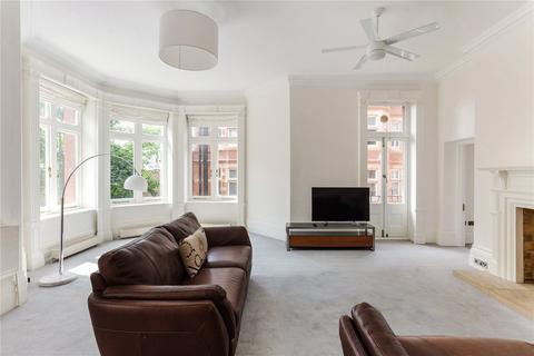 3 bedroom apartment to rent, Hyde Park Gate, South Kensington, London, SW7