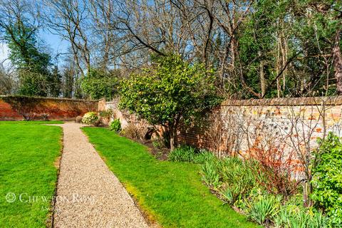 2 bedroom cottage for sale, Warfield Street, Warfield, Bracknell