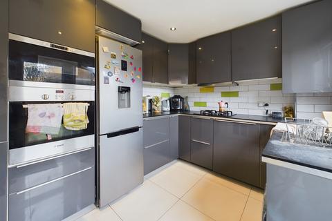 3 Kirkby Close, Cambridge, CB4 1XP
