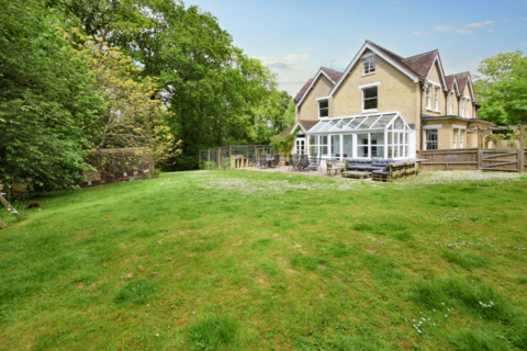 6 bedroom country house for sale, 70a Wrecclesham Hill, Wrecclesham, Farnham, GU10