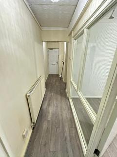 3 bedroom flat to rent, Stourton Road, Quinton B32