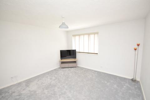 1 bedroom apartment for sale, St Peters Gardens, Wrecclesham, Farnham, GU10