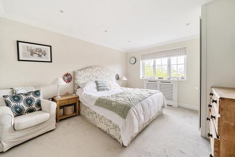 3 bedroom end of terrace house for sale, Grove Close, Wrecclesham, Farnham, GU10