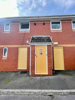2 bedroom flat to rent - 2 Argyll Court, Lime Street ,Gorseinon, Swansea