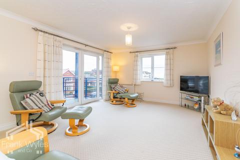 2 bedroom apartment for sale, Scholars Court, Kings Road, Lytham St Annes, FY8