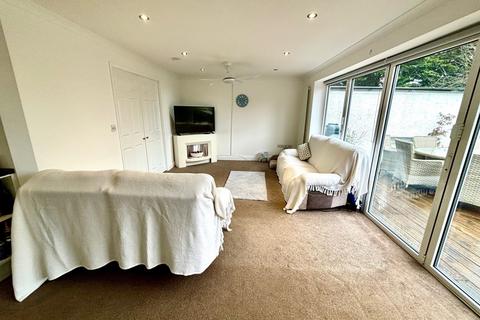 6 bedroom detached house for sale, Rusham Road, Egham, Surrey, TW20