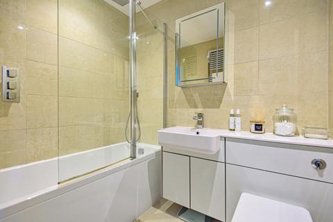 42 Elliott Avenue, Ruislip, HA4 9LZ
