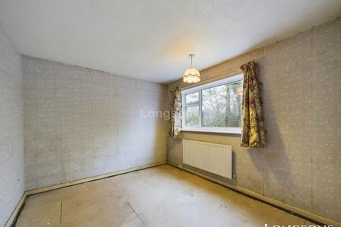 35 Elizabeth Drive, Necton, Swaffham, PE37 8ND