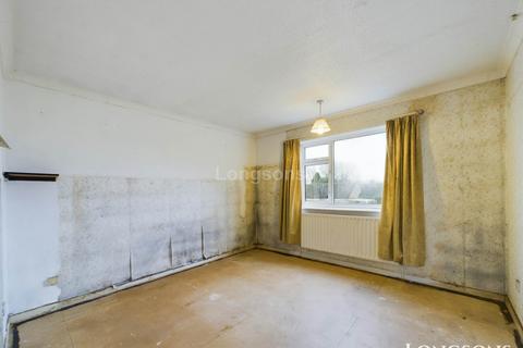 35 Elizabeth Drive, Necton, Swaffham, PE37 8ND