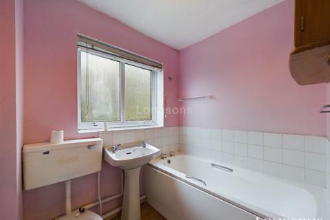 35 Elizabeth Drive, Necton, Swaffham, PE37 8ND
