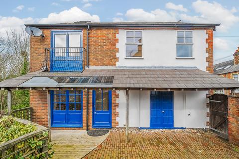3 bedroom detached house for sale - Cathedral View, Winchester, Hampshire, SO23