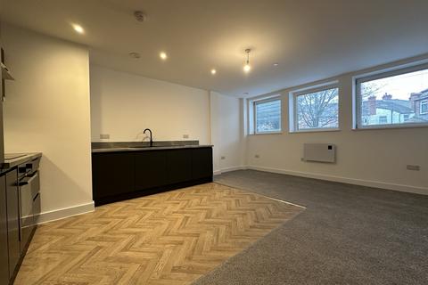 2 bedroom flat to rent - 9 Crosby Road North, Liverpool L22