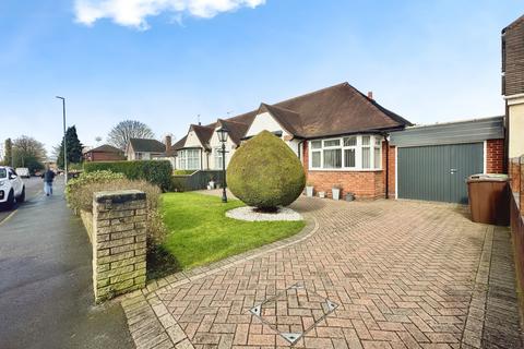 4 bedroom semi-detached bungalow for sale, Victoria Avenue, Walsall WS3