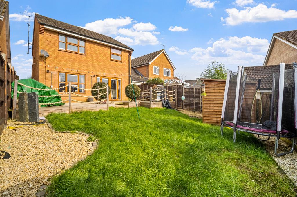 Bradpole, Bridport, Dorset 3 bed detached house for sale £400,000