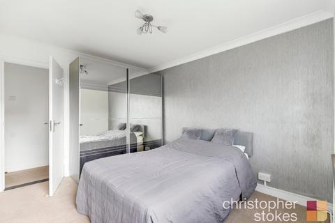 75 Stains Close, Cheshunt, Waltham Cross, EN8 9JJ