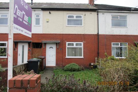 3 bedroom terraced house to rent, Heath Gardens, Hindley Green WN2