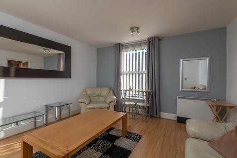 2 bedroom flat to rent, Gardenhurst, 45 Cardigan Road, Leeds LS6