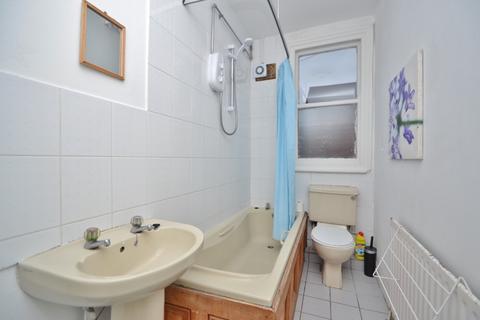 undefined, Methley Mount, Leeds LS7