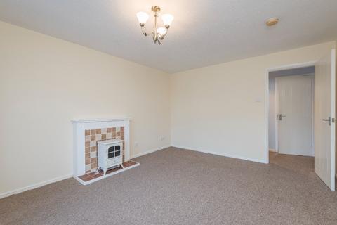 2 bedroom flat to rent, Tanglewood, Leeds LS11