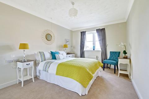 1 bedroom retirement property for sale - Newsholme Drive, London N21