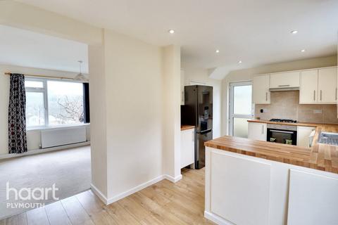 3 bedroom end of terrace house for sale, Budshead Road, Plymouth